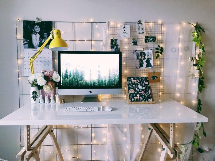 How to decorate a large office space