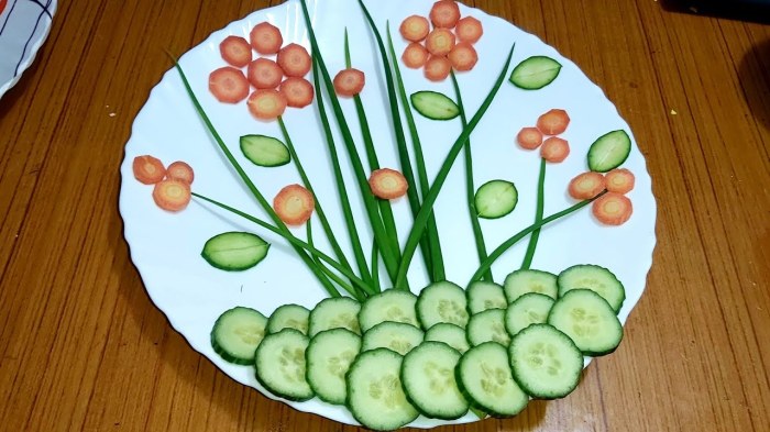 How to make easy salad decoration